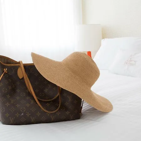 Ceuta Residences - 2 By We Do Living